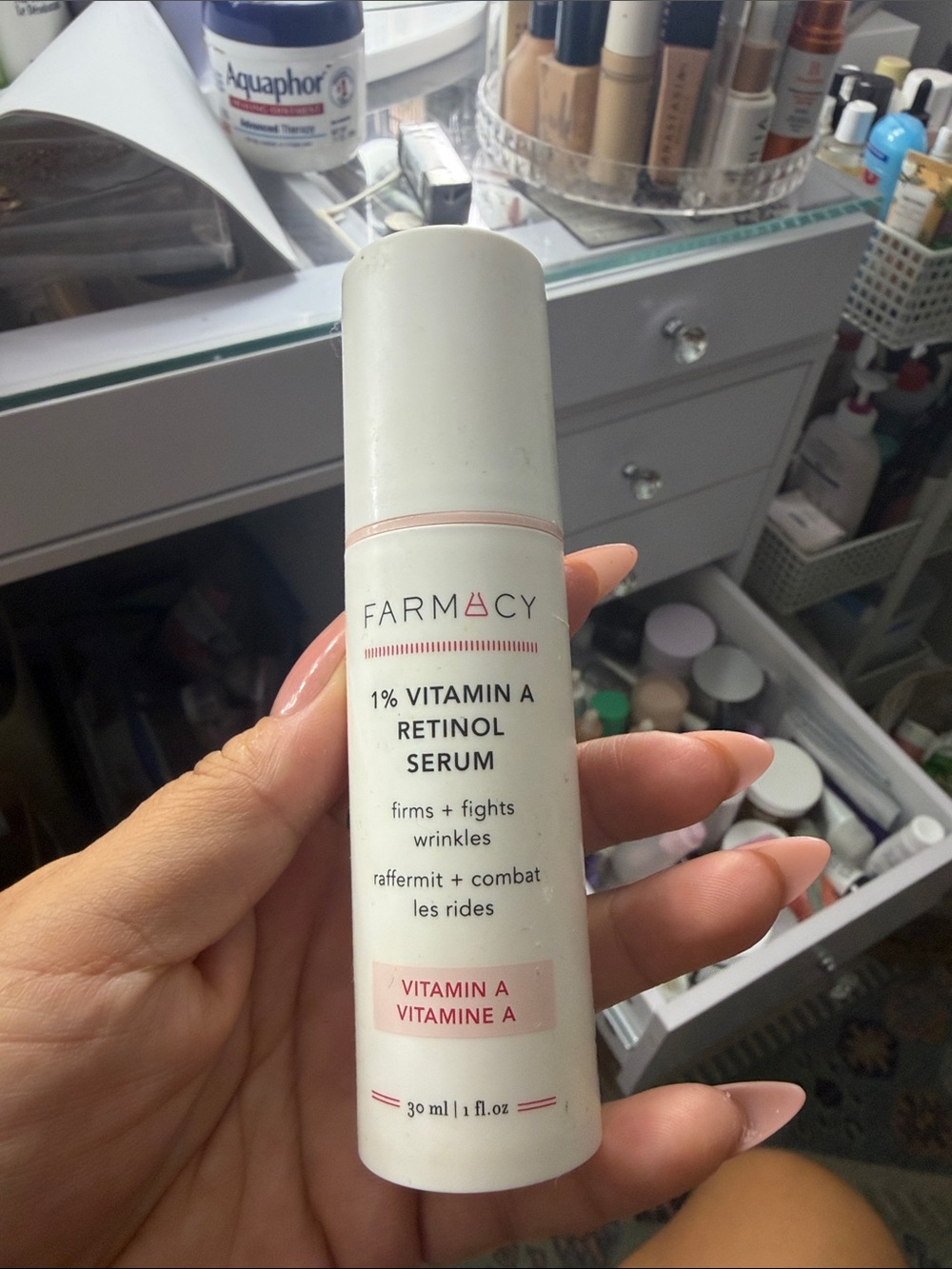 Farmacy 1% Vitamin A Retinol Serum - white with pink accents